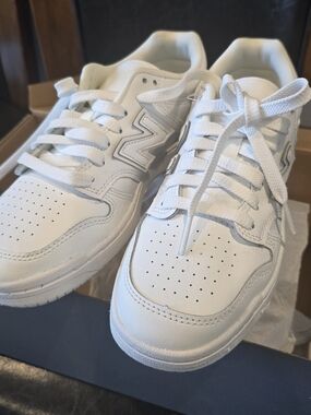New Balance Kids White Leather Low-Top Sneakers